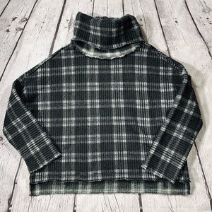 Dylan Women’s Double Plaid Sweater, Black And Grey, Size Small